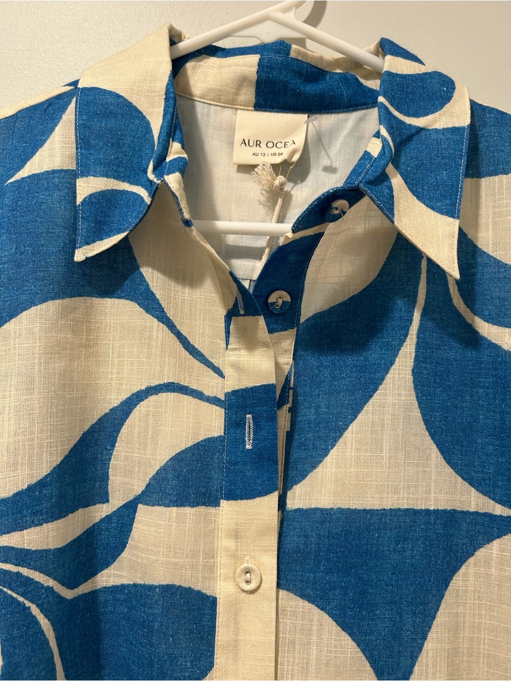 AUR OCEA IPANEMA CUFFED SHORT SLEEVE BUTTON DOWN COTTON TOP - Picture 5 of 9